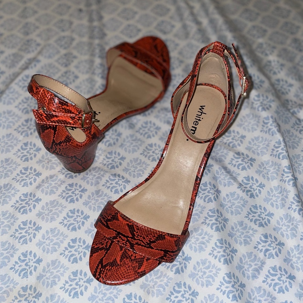 Heel - Picture 3 of 4